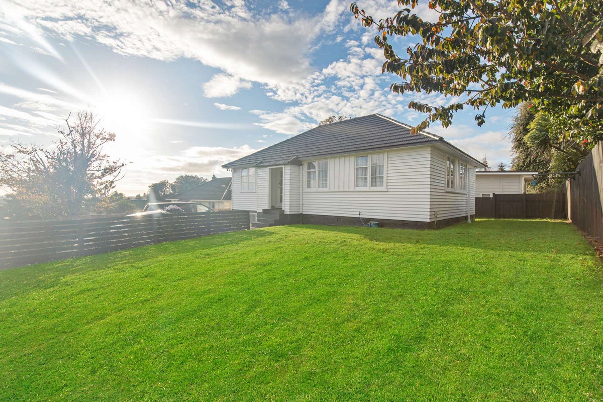 15A Brown Terrace, Te Puke, Te Puke - Carousel 1