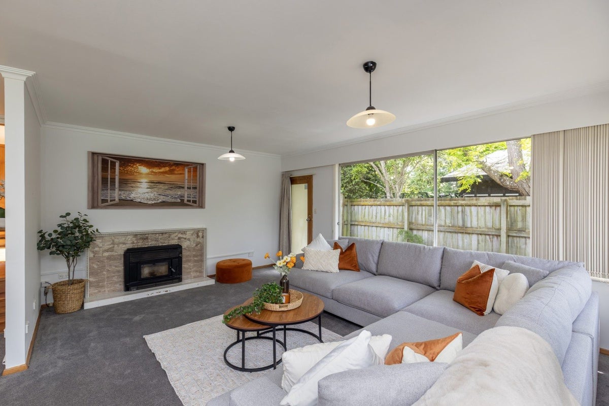 178 Raumati Road, Raumati Beach, Paraparaumu - Carousel 2