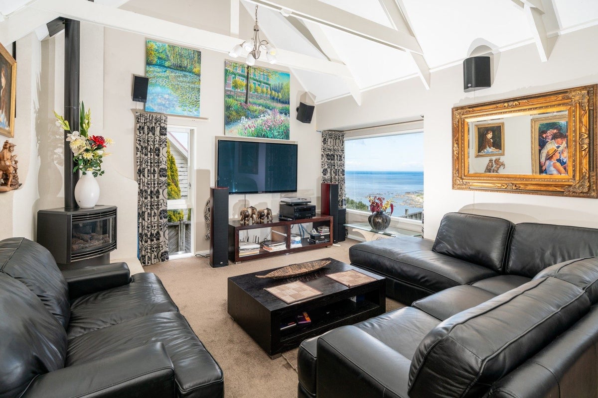 28 Welland Place, Island Bay, Wellington, Wellington - Carousel 2