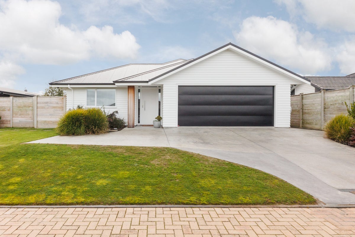 36 Dogwood Way, Milson, Palmerston North - Carousel 26