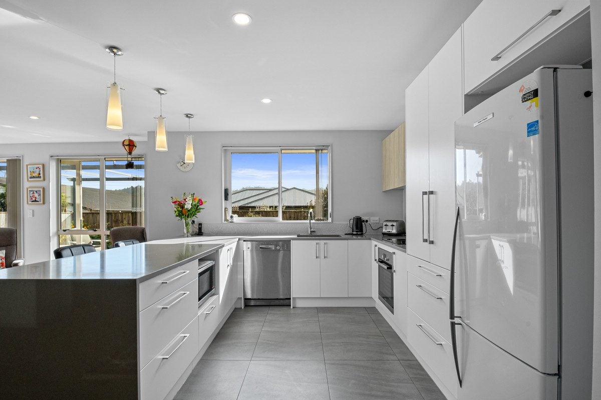 130 Matua Road, Huapai, Kumeu - Carousel 1