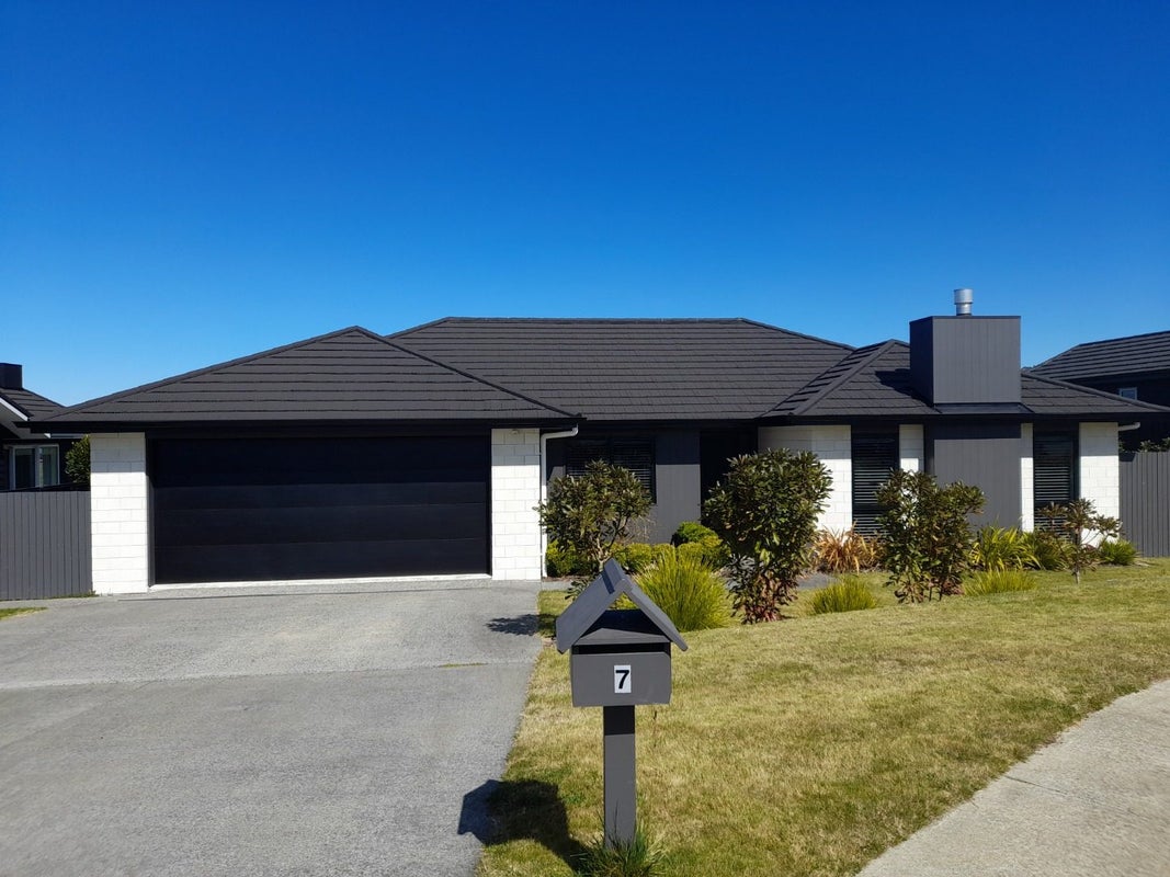 7 Mayfly Grove, Nukuhau, Taupo - Carousel 1