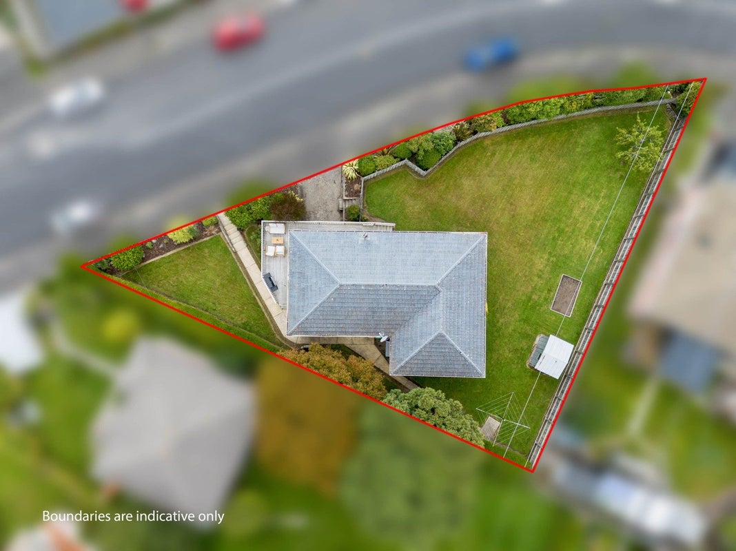 277 Helensburgh Road, Helensburgh, Dunedin - Carousel 33