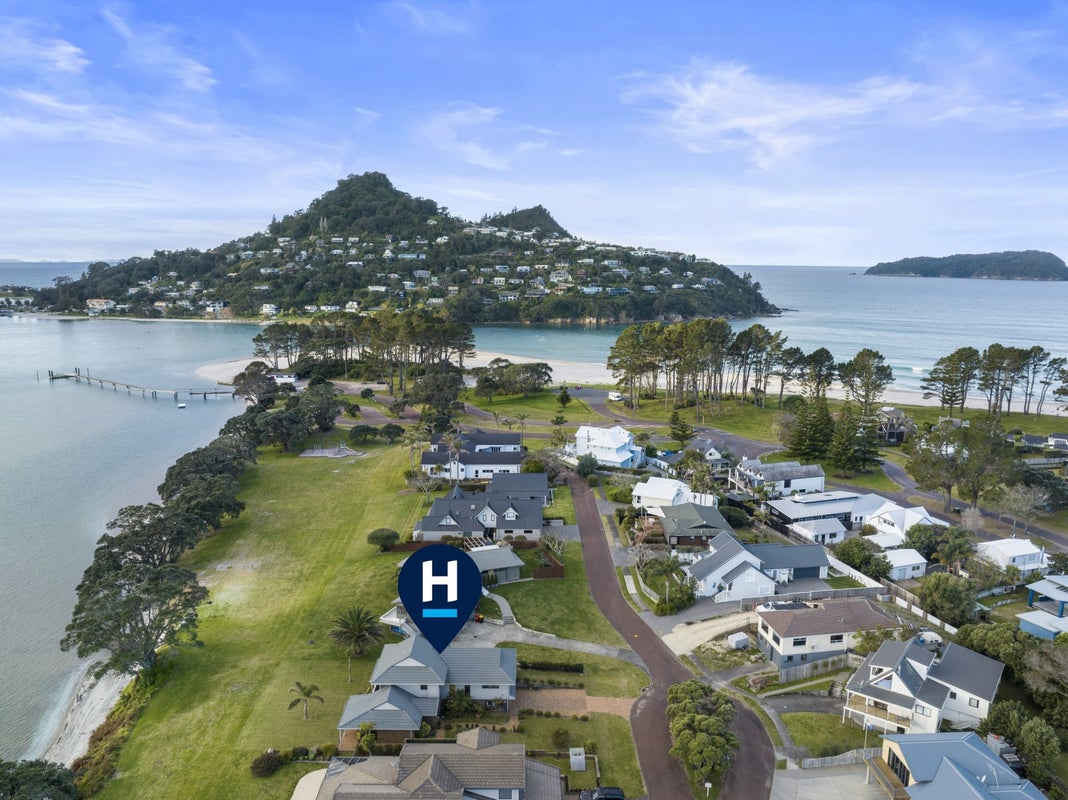 9A Brodie Lane, Pauanui - Carousel 2