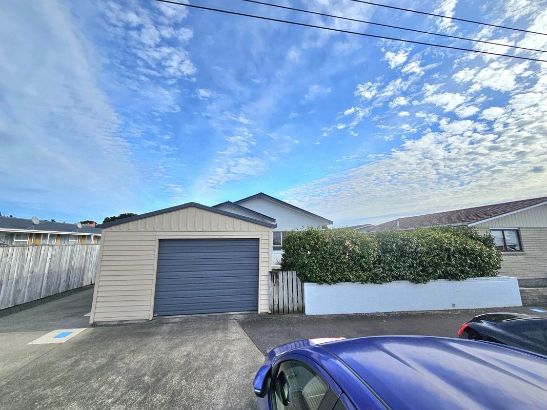 14 Darnell Street, Fitzroy, New Plymouth - Carousel 21