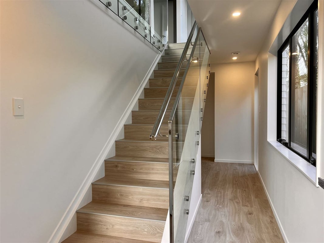 9E Matuhi Rise, Henderson, Auckland - Carousel 2