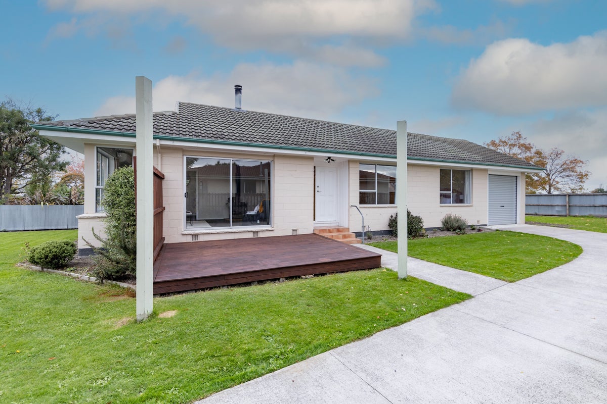 52 Gray Crescent, Kaiapoi, Kaiapoi - Carousel 1