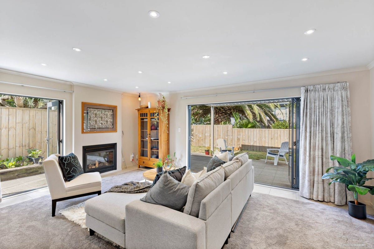 4A Dornwell Road, Mount Roskill, Auckland - Carousel 2
