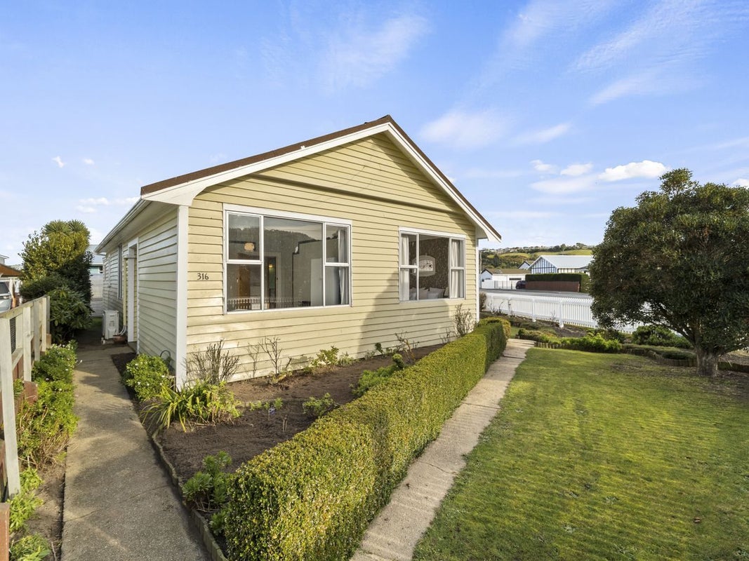 316 Tomahawk Road, Ocean Grove, Dunedin - Carousel 21