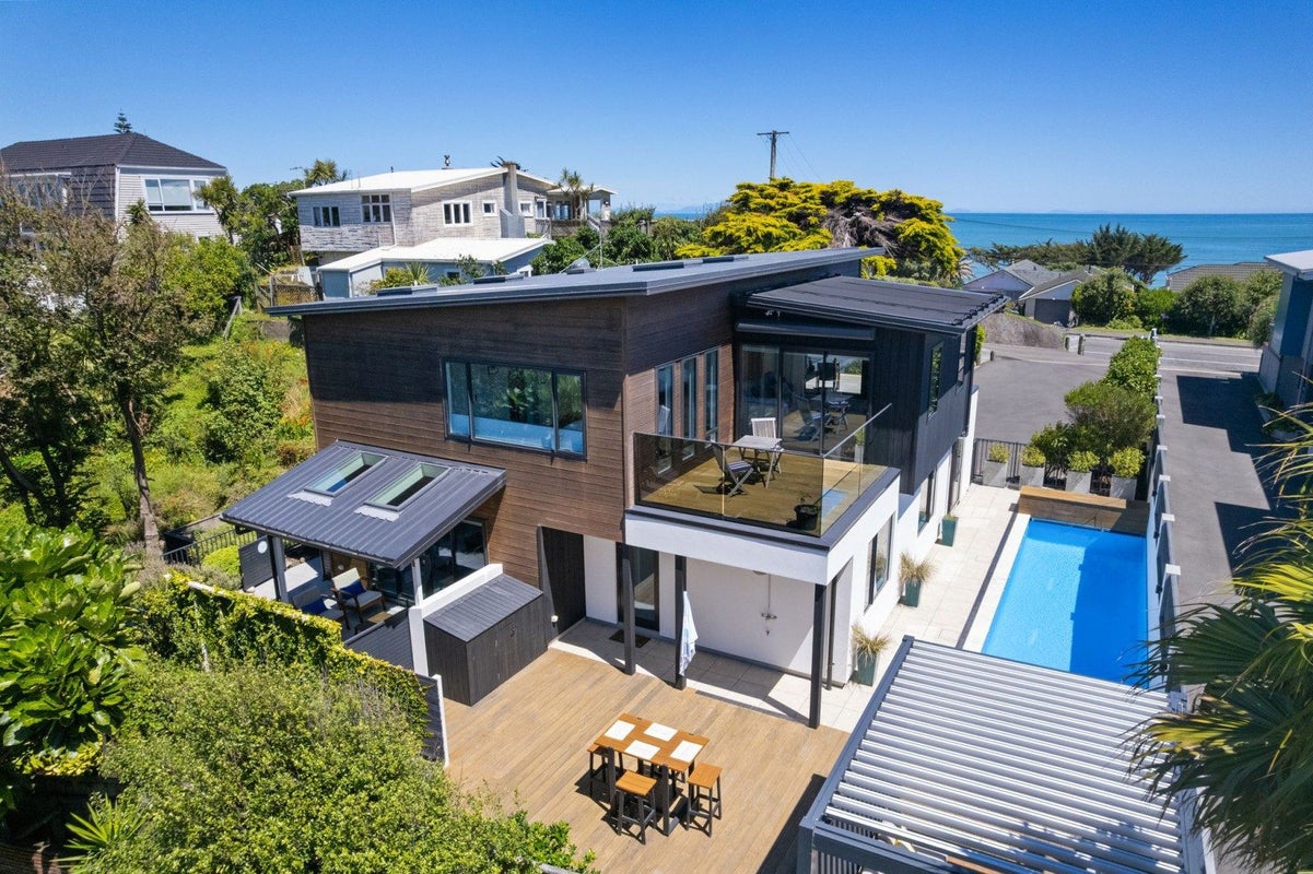 24 Rosetta Road, Raumati South, Paraparaumu - Carousel 1