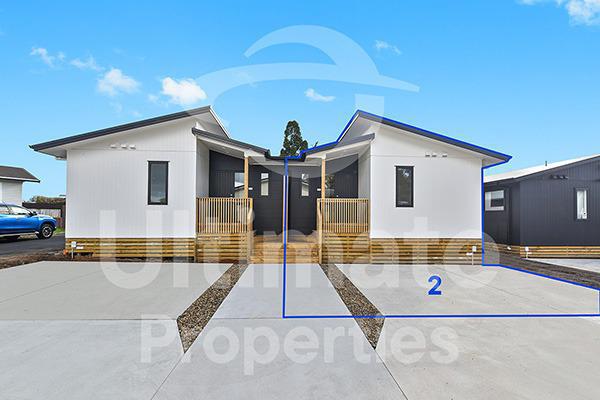 2/17 Irene Crescent, Dinsdale, Hamilton - Carousel 1