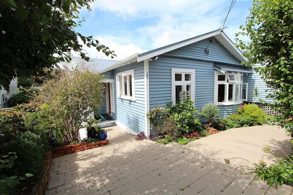 163 Moxham Avenue, Hataitai, Wellington - Carousel 1