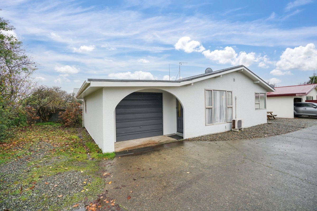 1/38 Fox Street, Avenal, Invercargill - Carousel 1