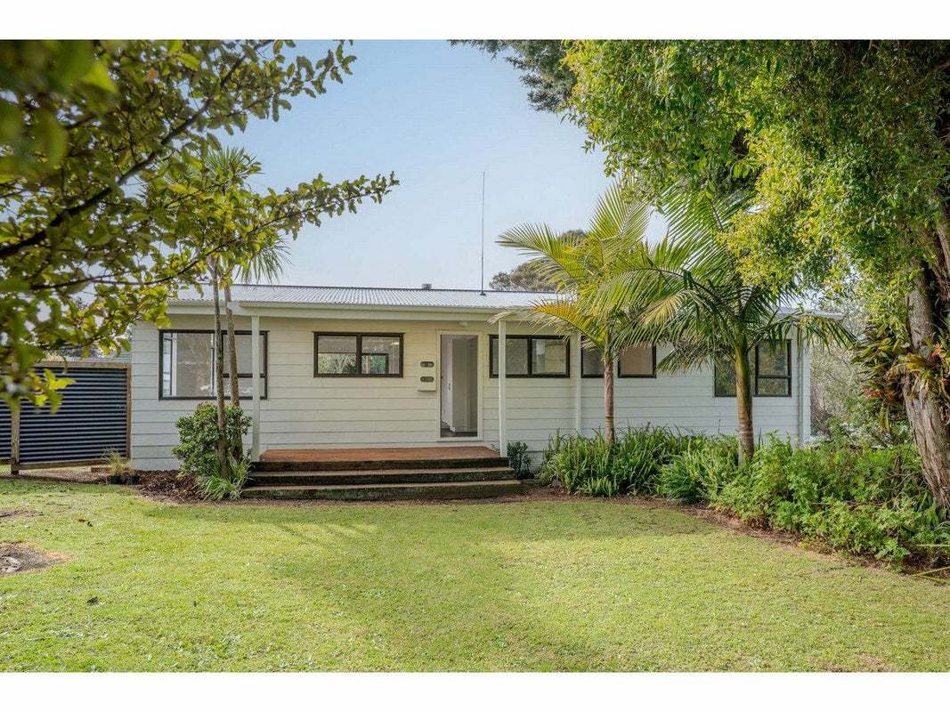 6 Hawkings Crescent, Kerikeri - Carousel 2