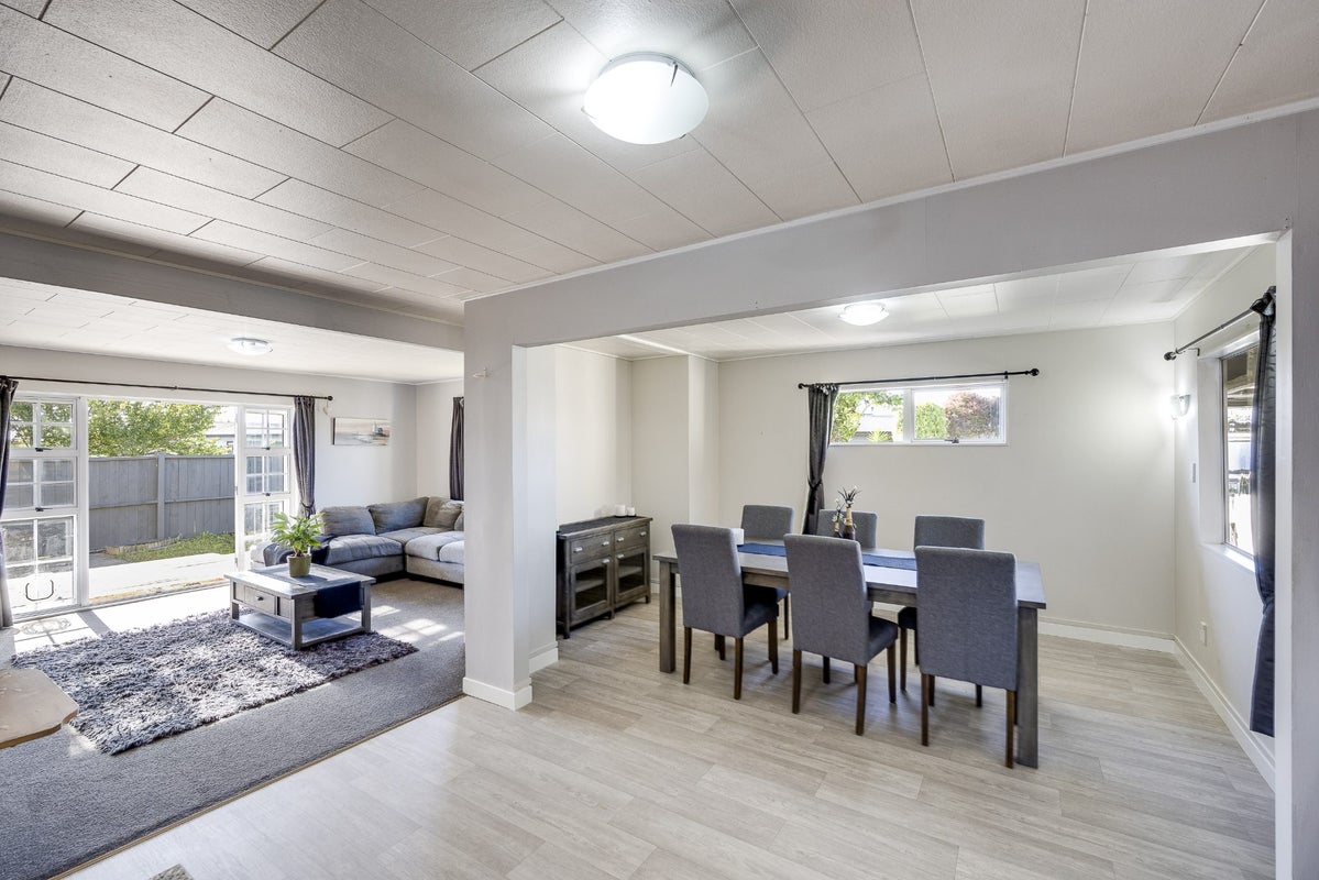 43 Lanark Place, Tamatea, Napier - Carousel 2