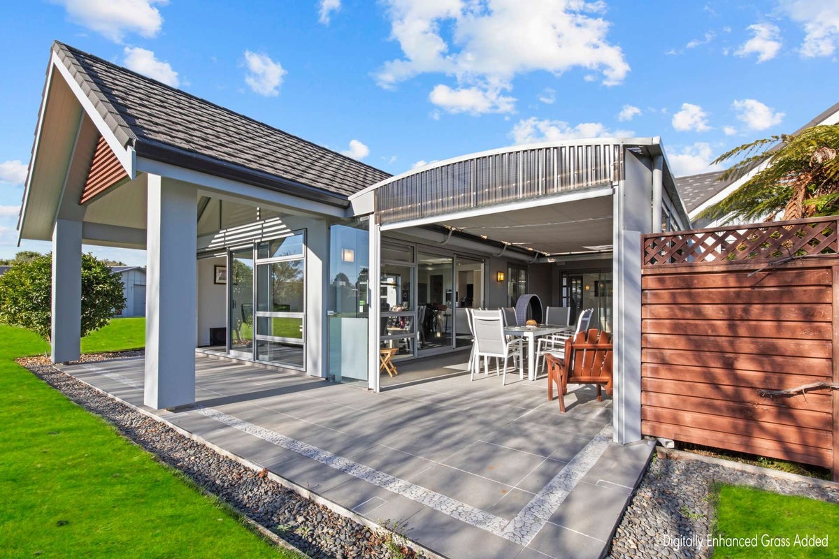 3 Pinot Crescent, Ohau, Levin - Carousel 1