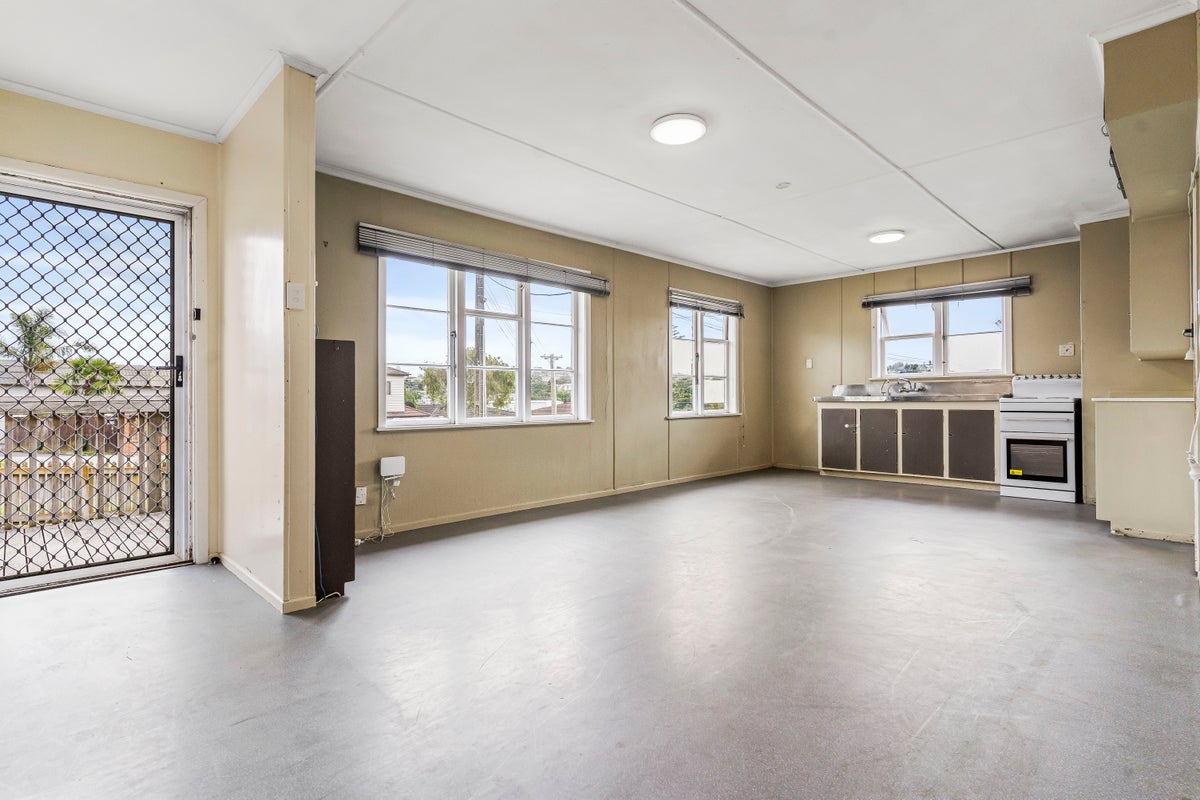 64 Boundary Road, Blockhouse Bay, Auckland - Carousel 2