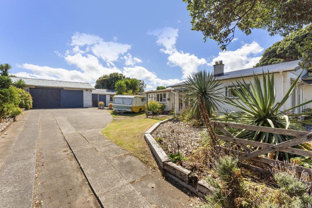 29 Waitote Street, Castlecliff, Whanganui - Carousel 15