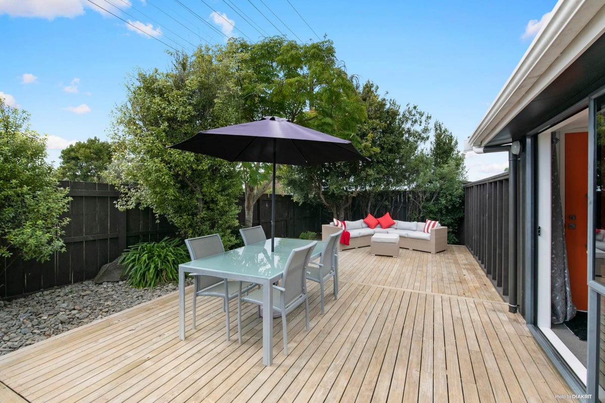 171 Vipond Road, Stanmore Bay, Whangaparaoa - Carousel 2