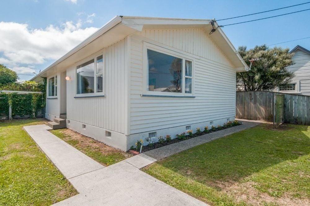 22A Tama Street, Alicetown, Lower Hutt - Carousel 1