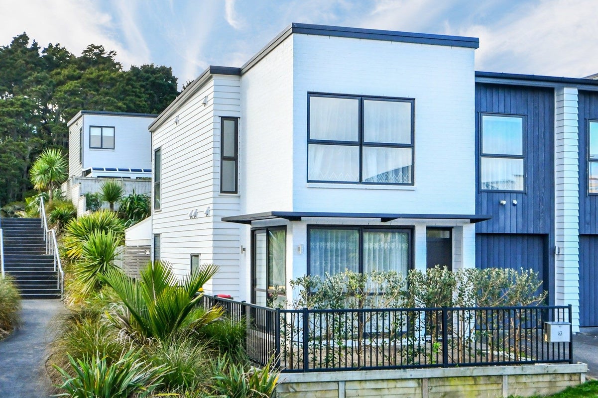 63 Matairangi Avenue, Totara Heights, Auckland - Carousel 1