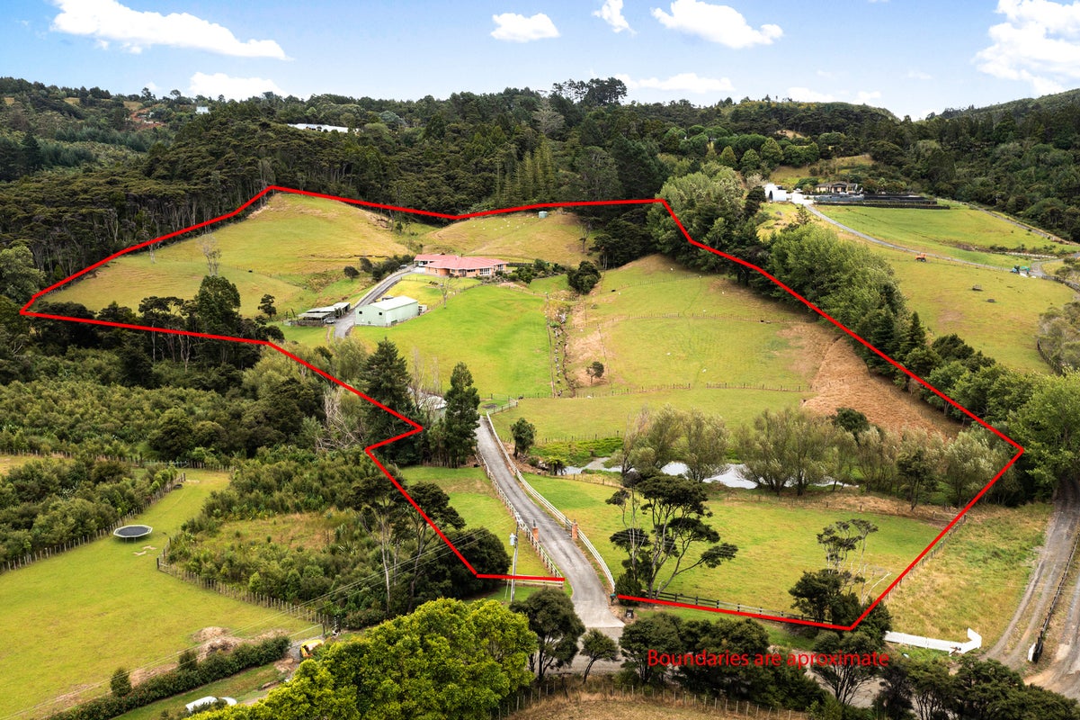 97 Arrowsmith Road, Henderson - Carousel 2