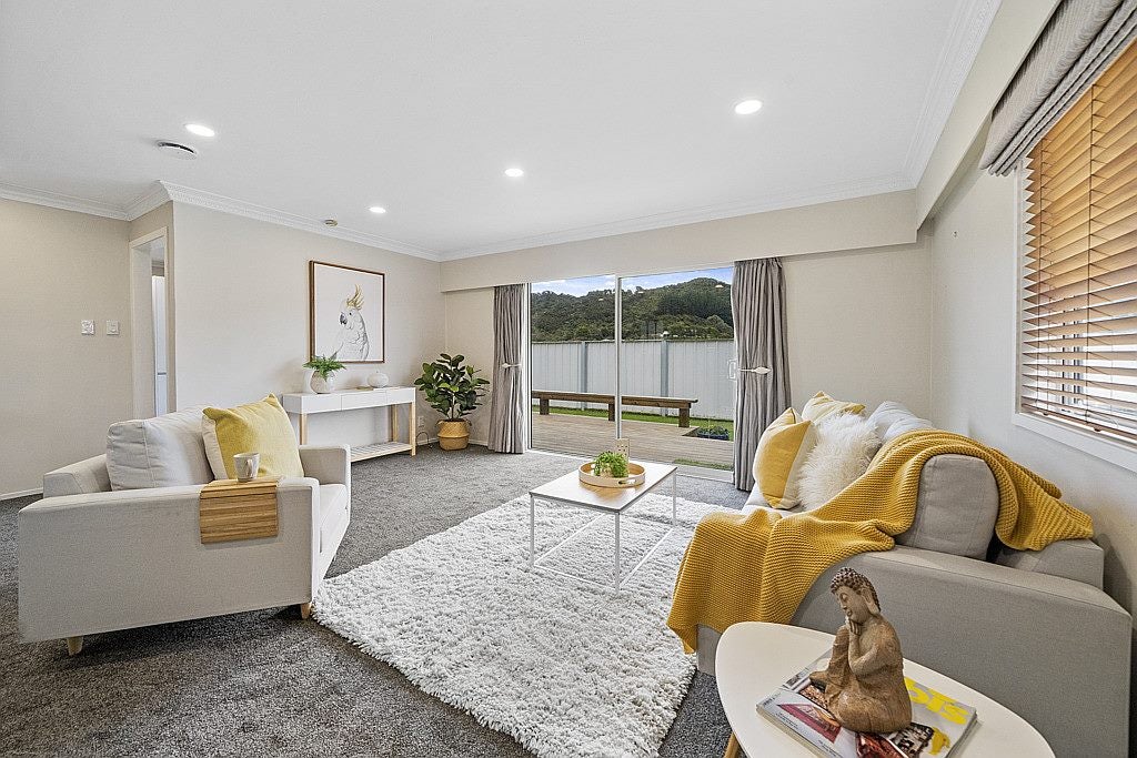 2/20 Weymouth Grove, Wainuiomata, Lower Hutt - Carousel 1