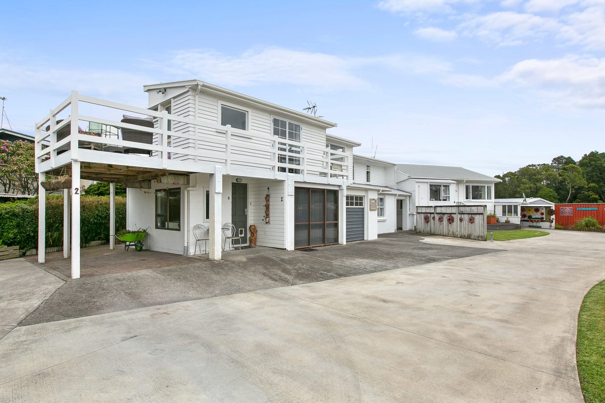 92/1B South Road, Moturoa, New Plymouth - Carousel 1