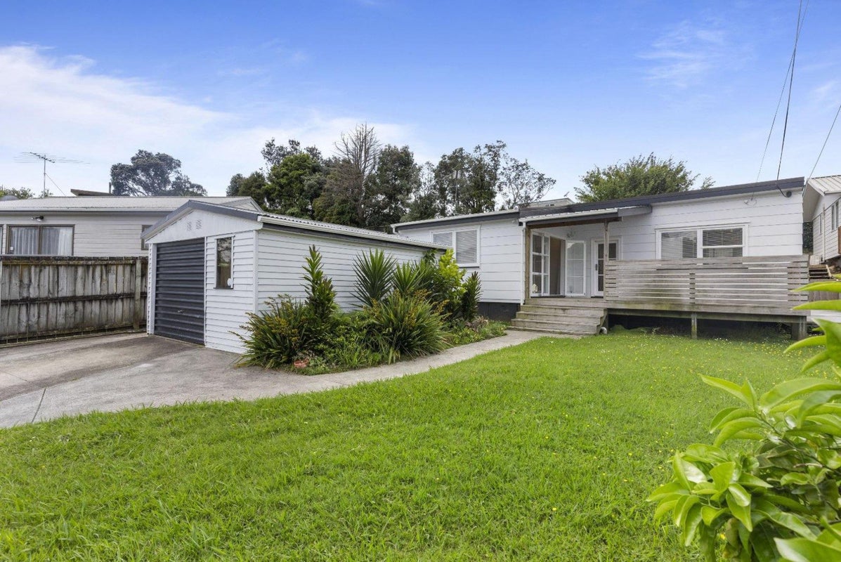 2 Matai Road, Stanmore Bay, Whangaparaoa - Carousel 2
