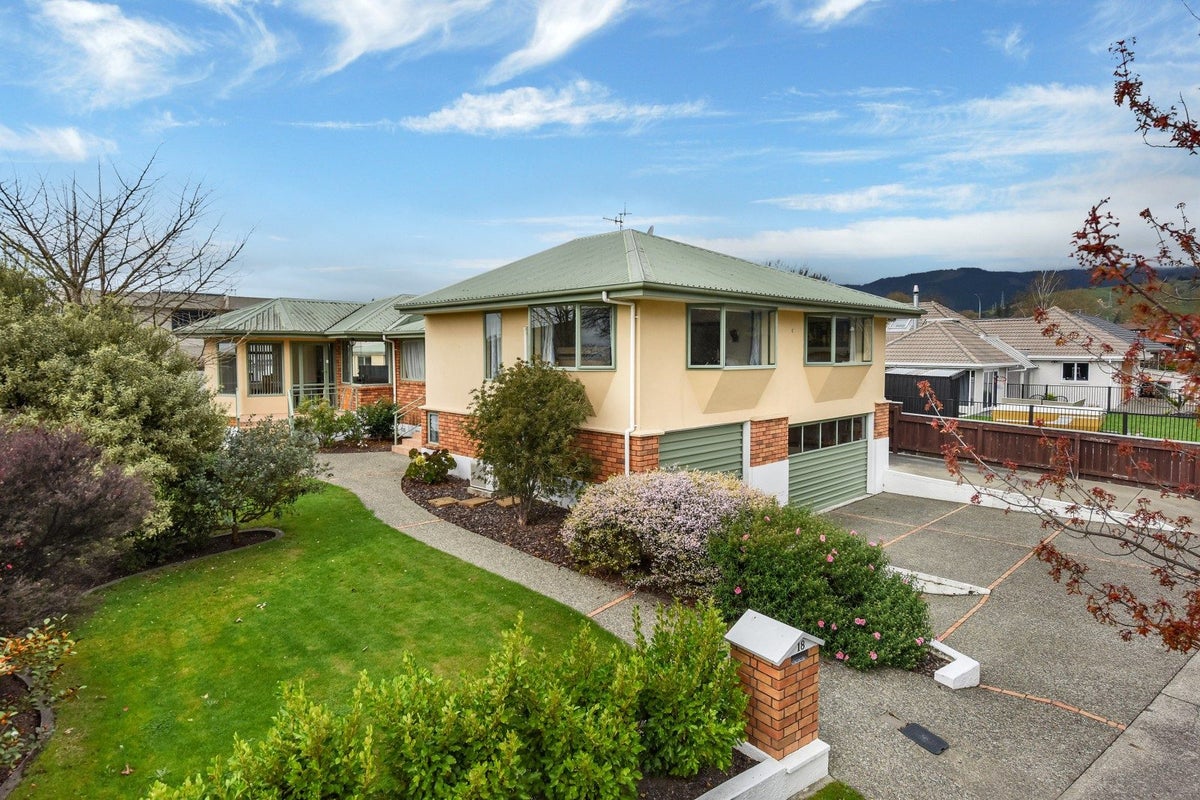 18 Aldinga Avenue, Stoke, Nelson - Carousel 1