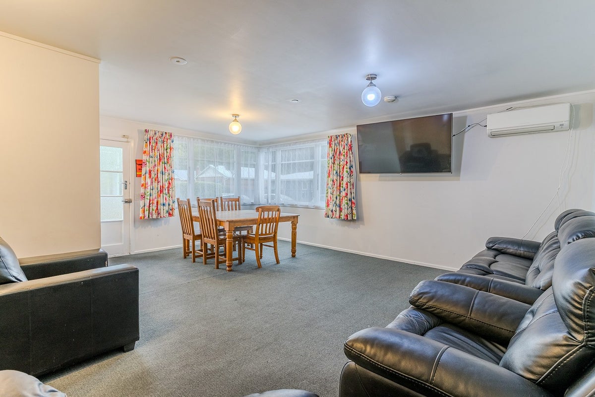 267 North Road, North East Valley, Dunedin - Carousel 2