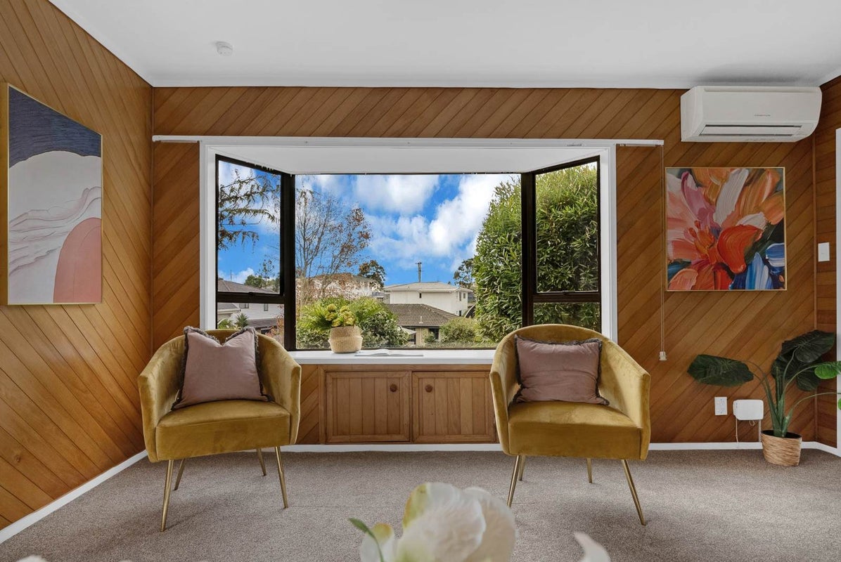 73a Awaroa Road, Sunnyvale, Waitakere City, Auckland - Carousel 2