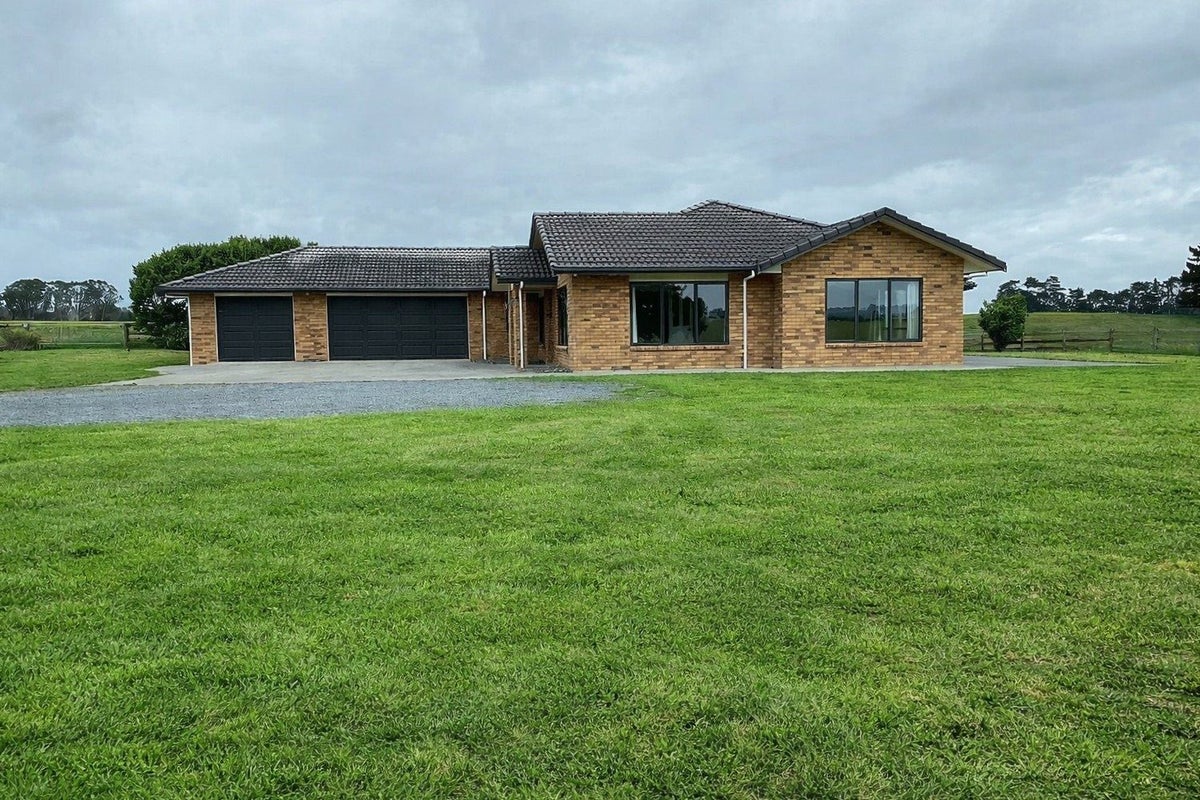 54 Harvey Road, Waiuku, Waiuku - Carousel 10