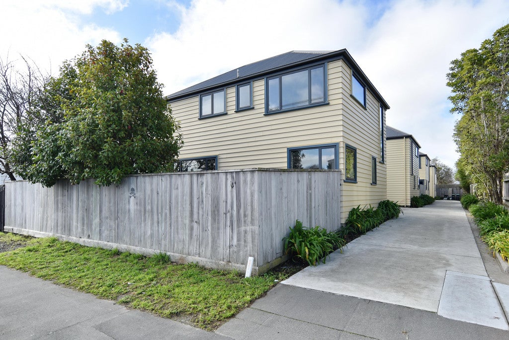 540 Barbadoes Street, Edgeware, Christchurch - Carousel 17