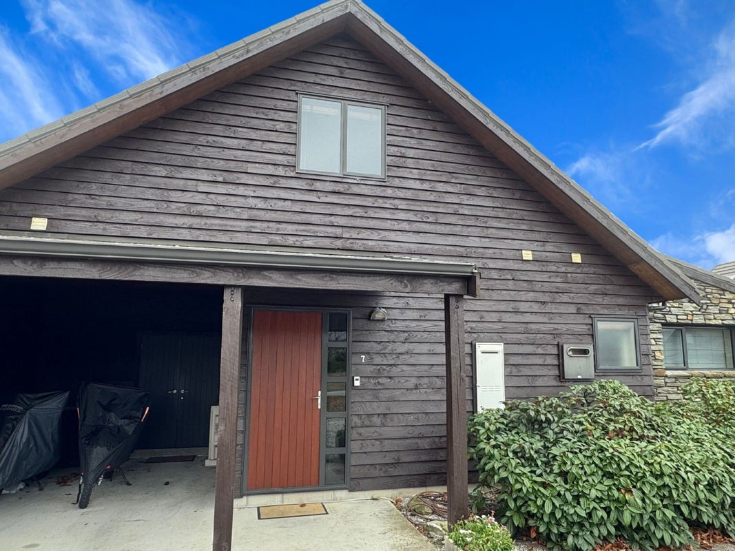7 Villa Lane, Wanaka, Wanaka - Carousel 14
