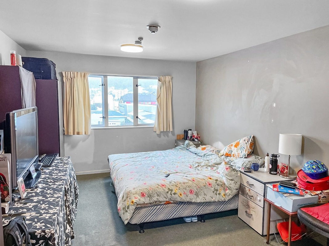 502/12 Martin Square, Te Aro, Wellington - Carousel 2