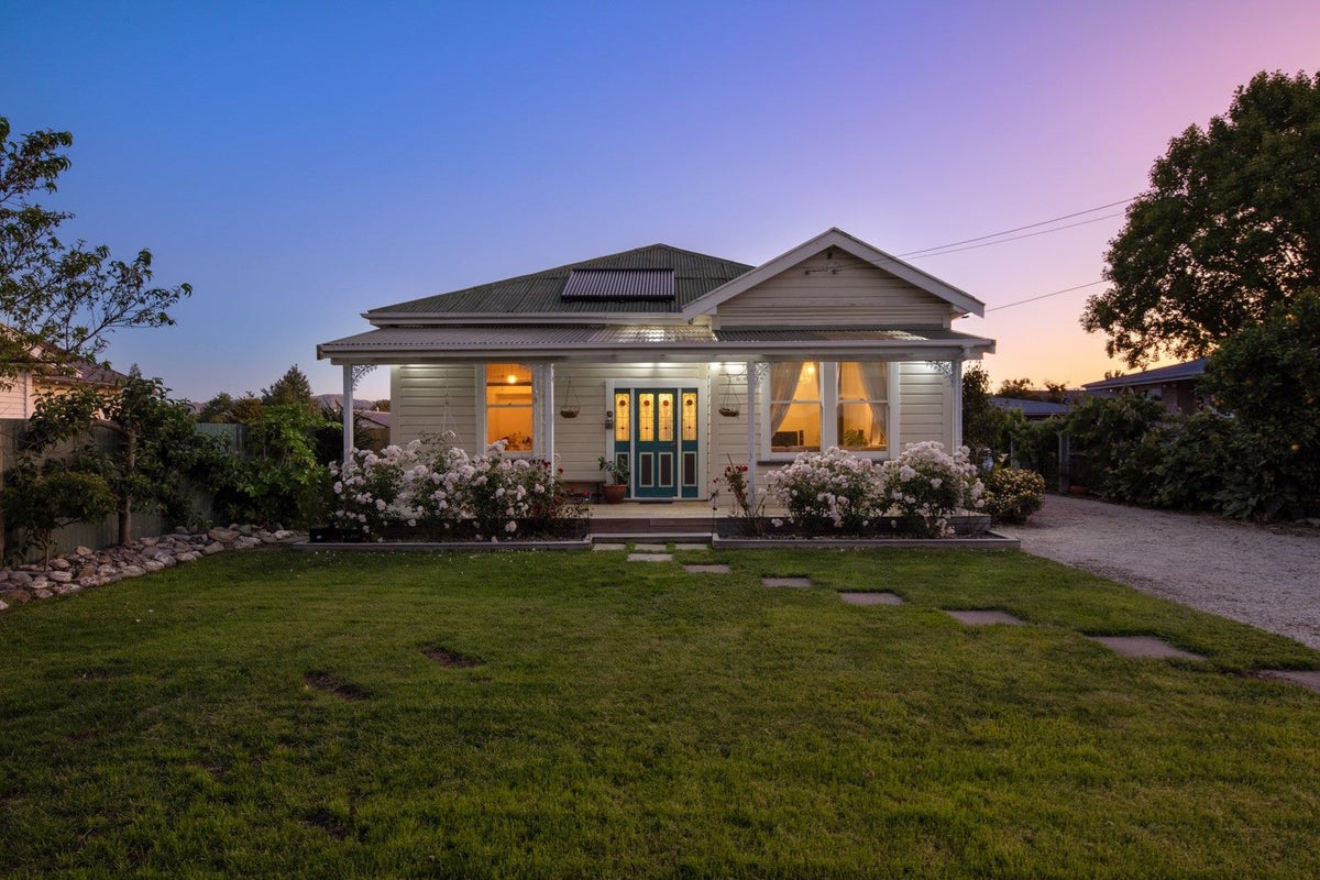 47 Fulton Street, Springlands, Blenheim - Carousel 1