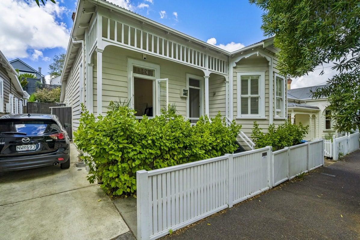 38 Islington Street, Ponsonby, Auckland - Carousel 1