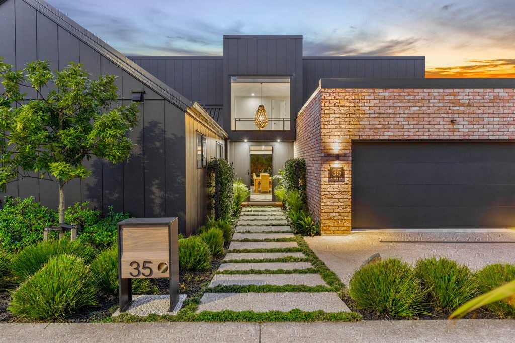 35 Kano Way, Hobsonville, Auckland - Carousel 1