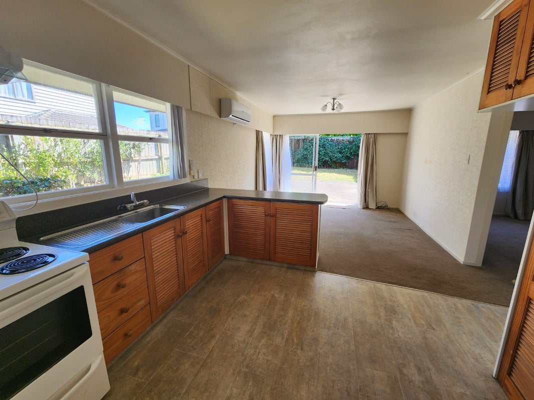 3/96 Mount Smart Road, Onehunga, Auckland - Carousel 2