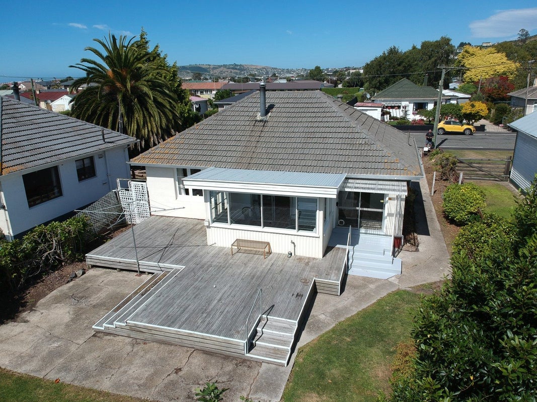 18 Clare Street, Oamaru North, Oamaru - Carousel 1