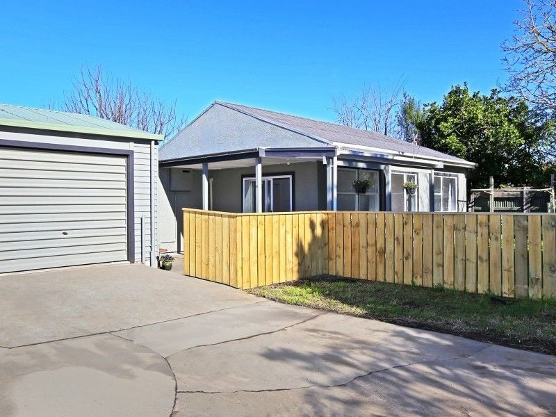 210A Pattison Road, Akina, Hastings - Carousel 1
