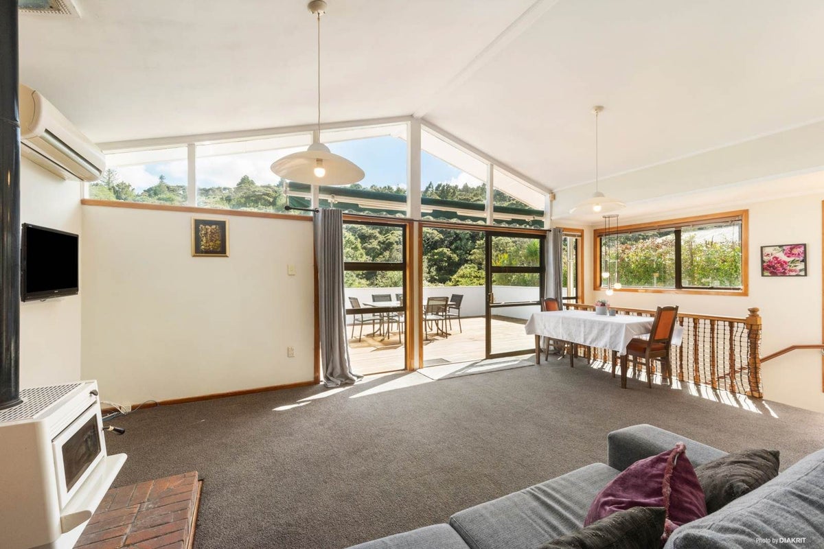 68 Eskdale Road, Birkdale, Auckland - Carousel 2