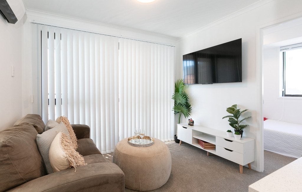 902/96 Symonds Street, Grafton, Auckland - Carousel 1