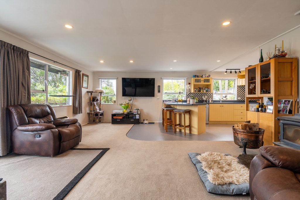 24 Nore Street, Waihola - Carousel 2