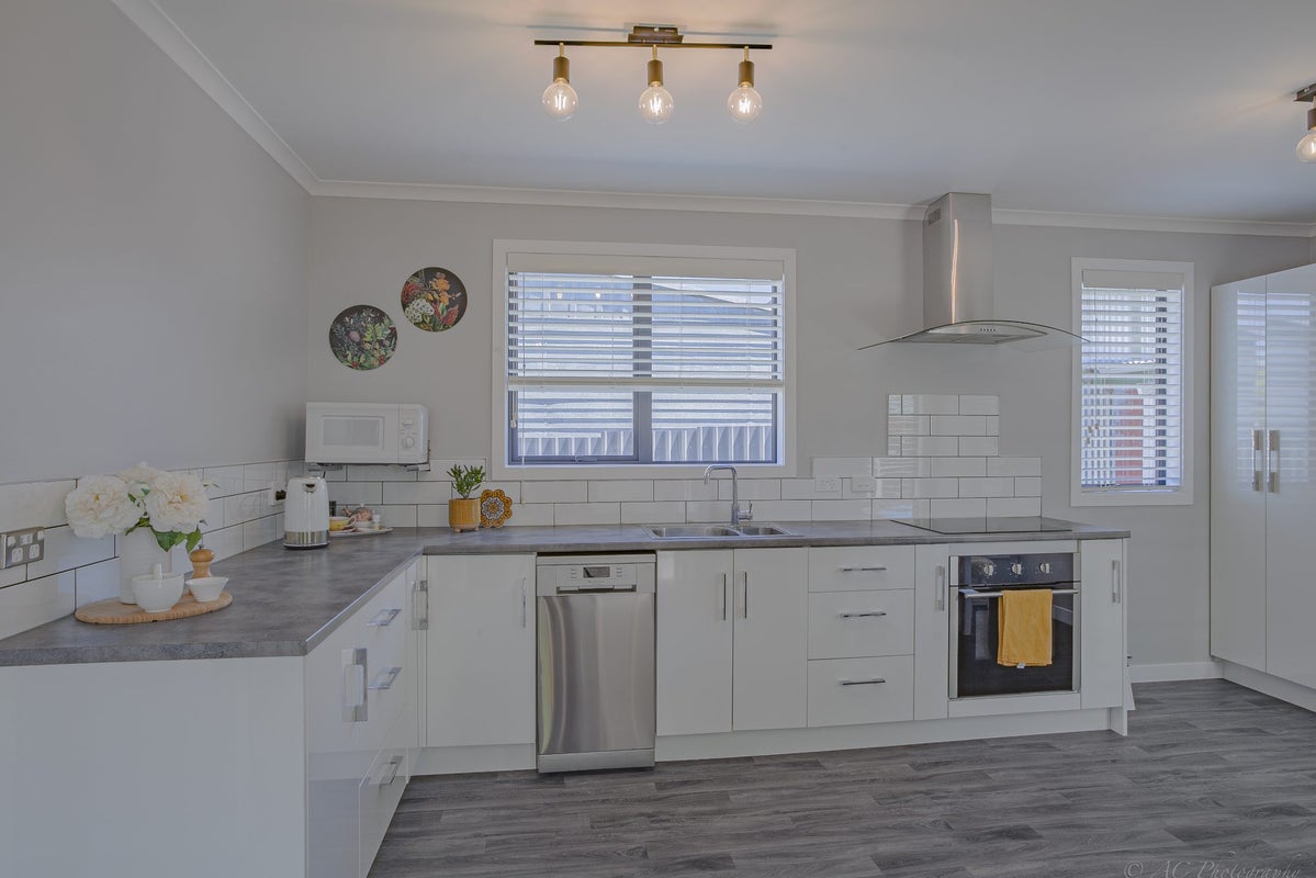 39 Aynsley Street, Parkside, Timaru - Carousel 2