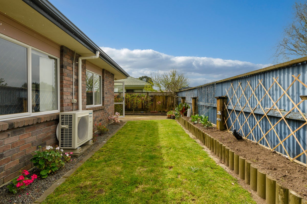 22B Henderson Crescent, Parkvale, Tauranga - Carousel 16