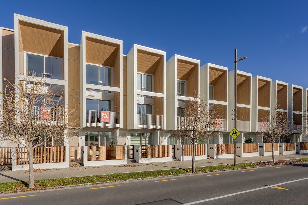 4/230 Armagh Street, Christchurch Central, Christchurch - Carousel 1