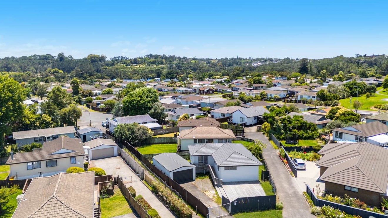 48 Childers Road, Ranui, Auckland - Carousel 19