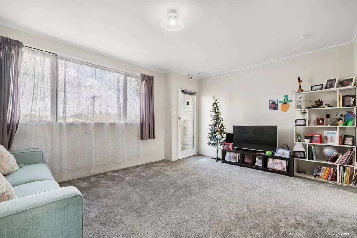 2/1A BECROFT Drive, Forrest Hill, Auckland - Carousel 1